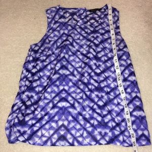 Banana Republic Blue and White Sleeveless Top